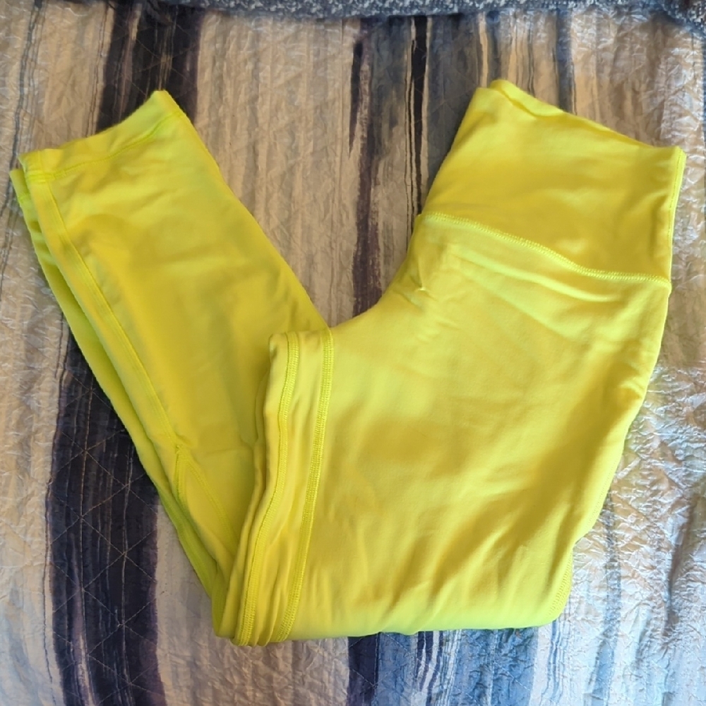 Lululemon Yellow Leggings EUC